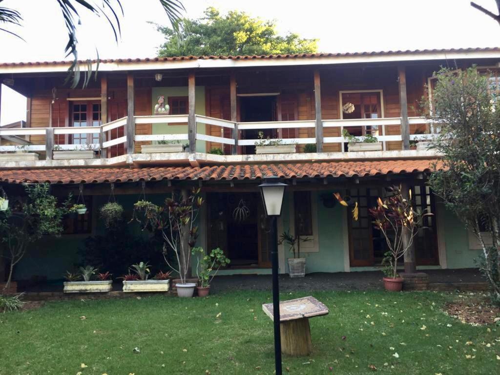 Confortavel Casa De Campo Em Condominio Fechado Águas de Lindóia Dış mekan fotoğraf
